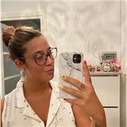 Offro lezioni filosofia,arte,italiano,storia,geografia) in presenza o anche online. Laureata in scienze dell’educazione. Specializzata metodi DSA